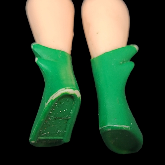 2002 DC COMICS BATMAN ANIMATED SERIES "POISON IVY" FIGURE - 4 1/2" - Picture 6 of 9